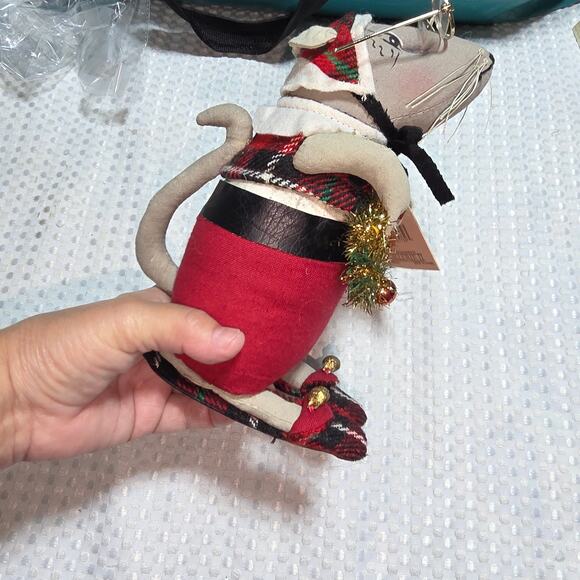 VINTAGE CHRISTMAS STUFFED SKIING MOUSE GRANPA SKIER CHRISTMAS DECOR - Picture 2 of 7